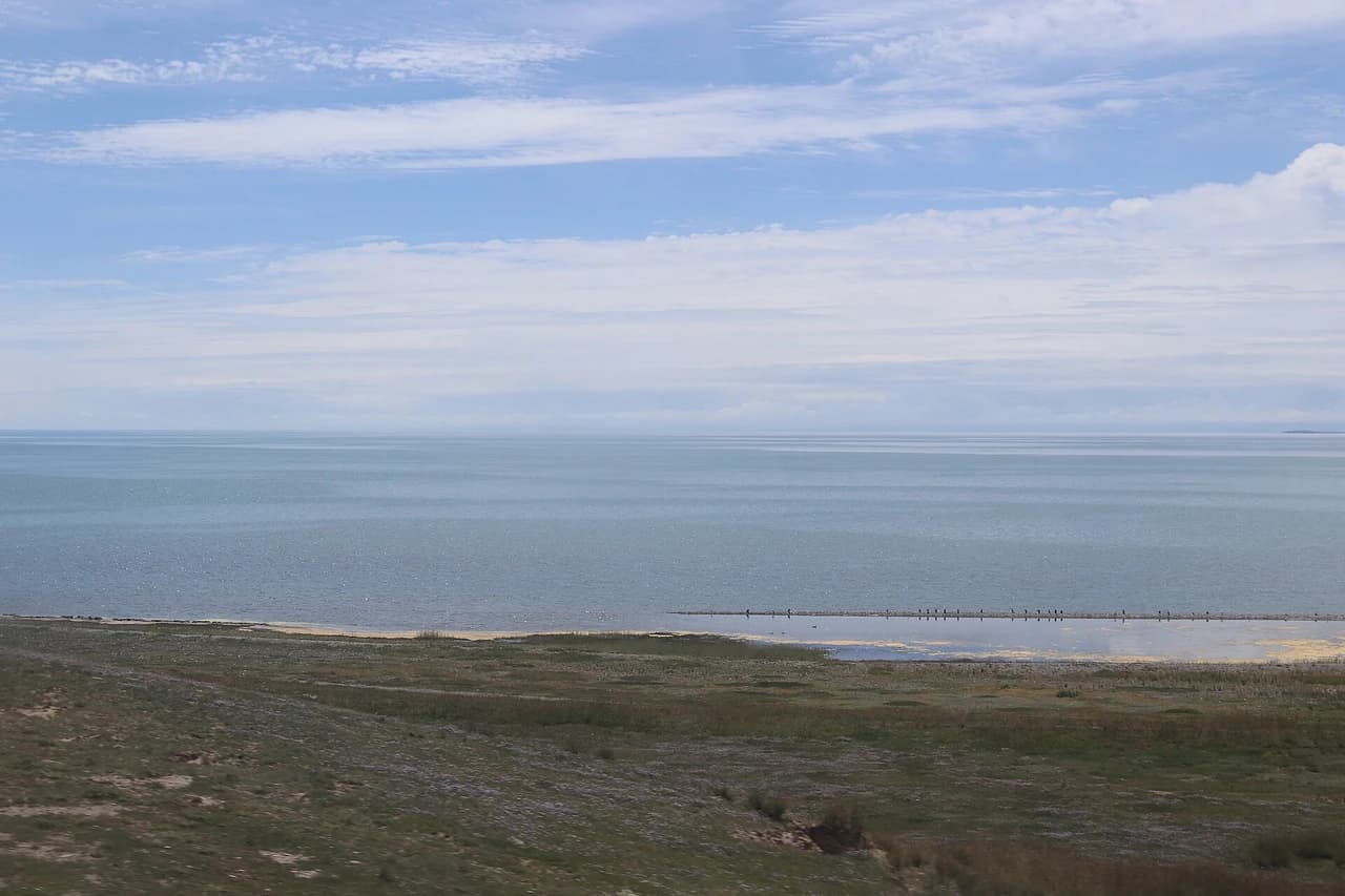 Qinghai Lake · 青海湖