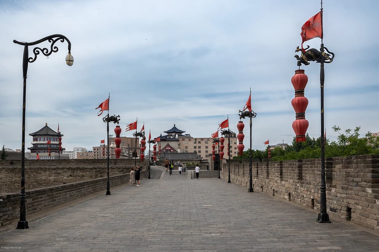 City Wall · 西安城墙