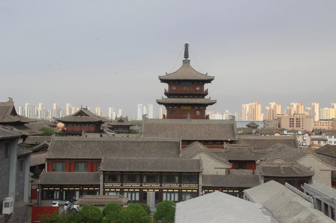 Huayan Monastery · 华严寺