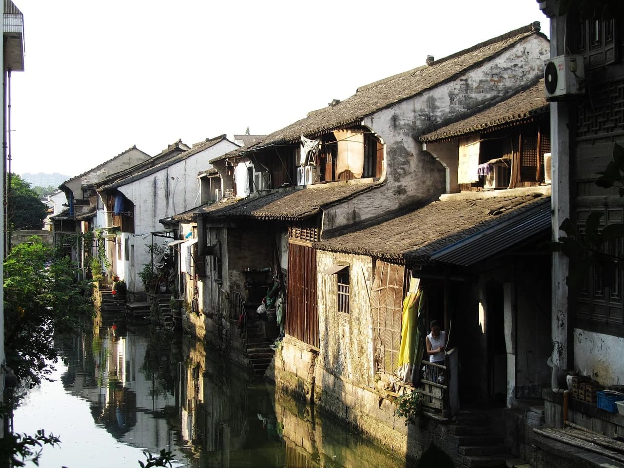 Cangqiao Straight Street · 仓桥直街