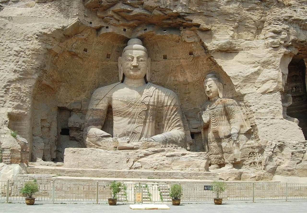 Yungang Grottoes · 云冈石窟